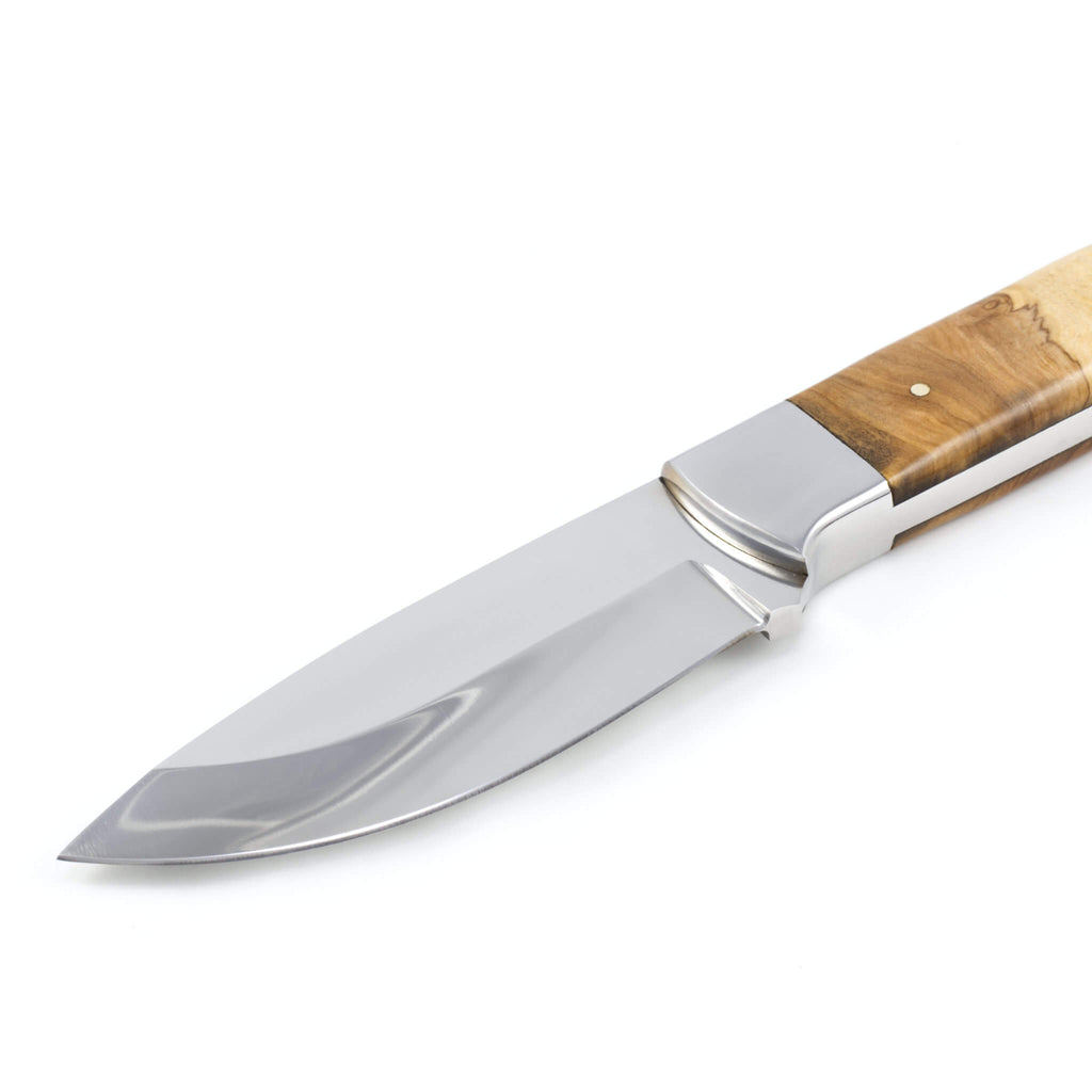 https://pepnimble.com/cdn/shop/products/hunting-knife-d2-stainless-steel-full-tang-balde-olive-resin-handle-leather-sheath-image08.jpg?v=1658120907&width=1024